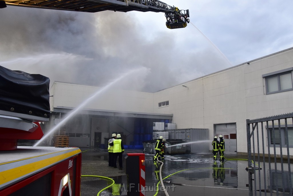 Grossbrand Halle Troisdorf Kriegsdorf Junkersring P168.JPG - Miklos Laubert